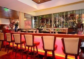 Quality & Albany Airport Hotel