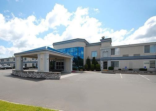 Hotel Quality & Albany Airport